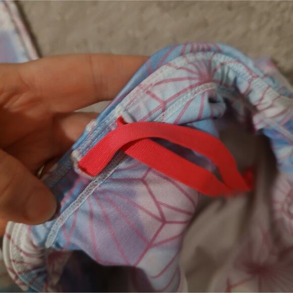 Helly Hansen VTR X-Cool Pastel Geometric Print 7/8 Leggings Size Medium - Picture 8 of 11